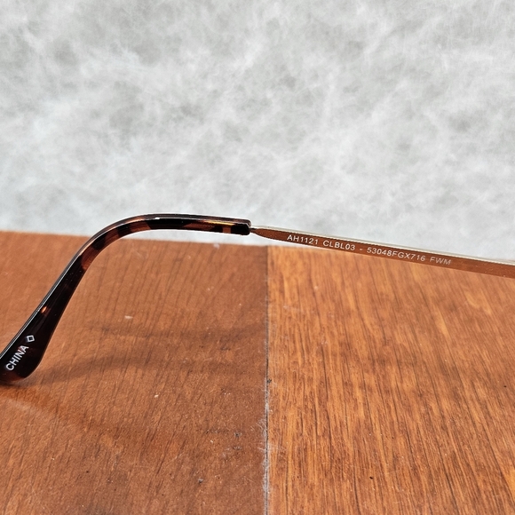 Foster Grant Double Octagon Gold Wire Frames & Lenses EUC Vintage - Picture 7 of 7